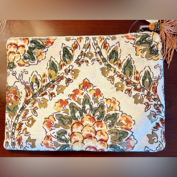 Anthropologie Carmen Clutch with Tassel NWT - Picture 5 of 10